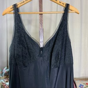 60s Nylon Slip